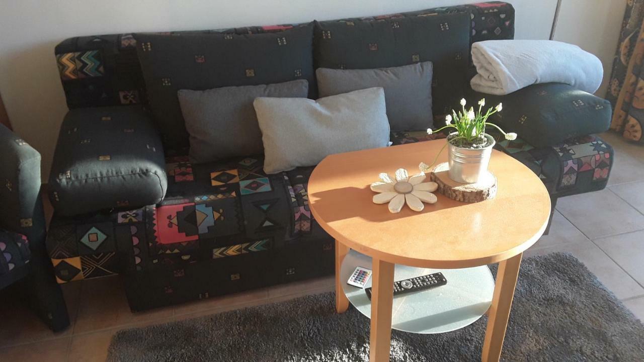 Cordes, Apartment 1 Менезе Екстер'єр фото